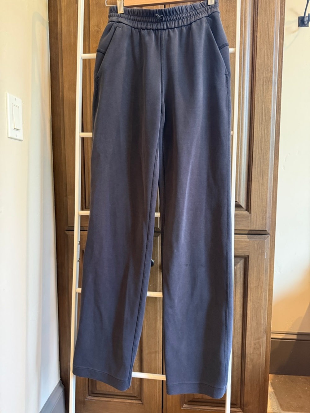 Lululemon black softstreme high rise pants - Picture 3 of 7